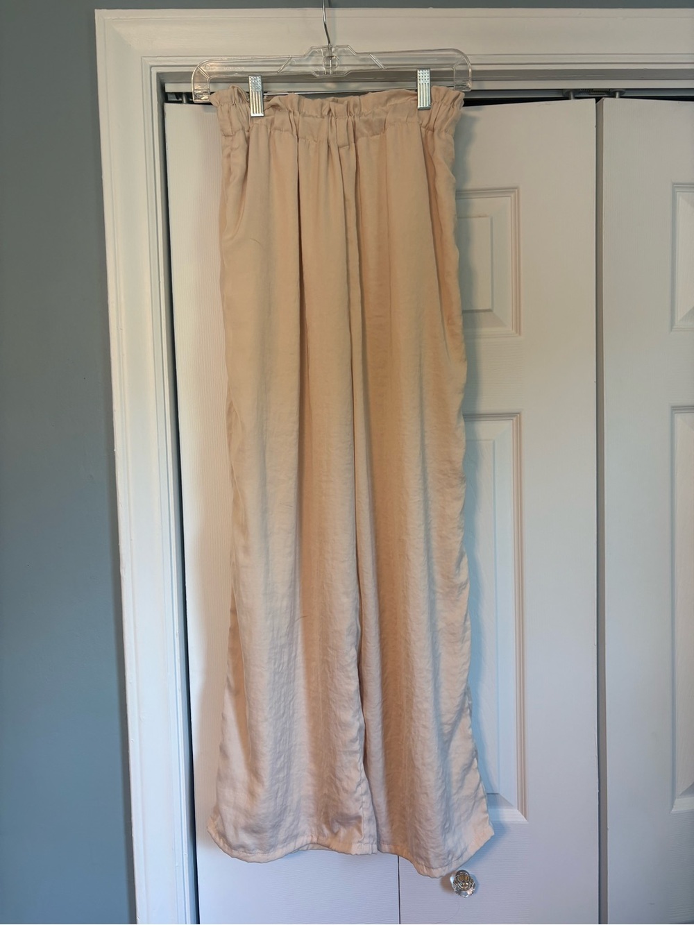 American Eagle Outfitters Cream Wide-Leg Satin Pants